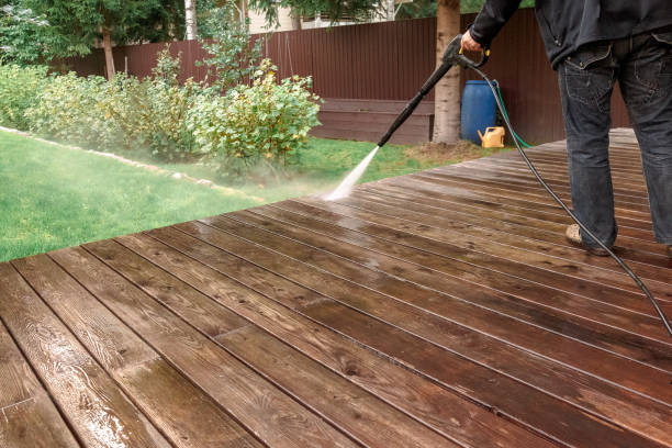 Best Playground Equipment Cleaning  in Taft Mosswood, CA